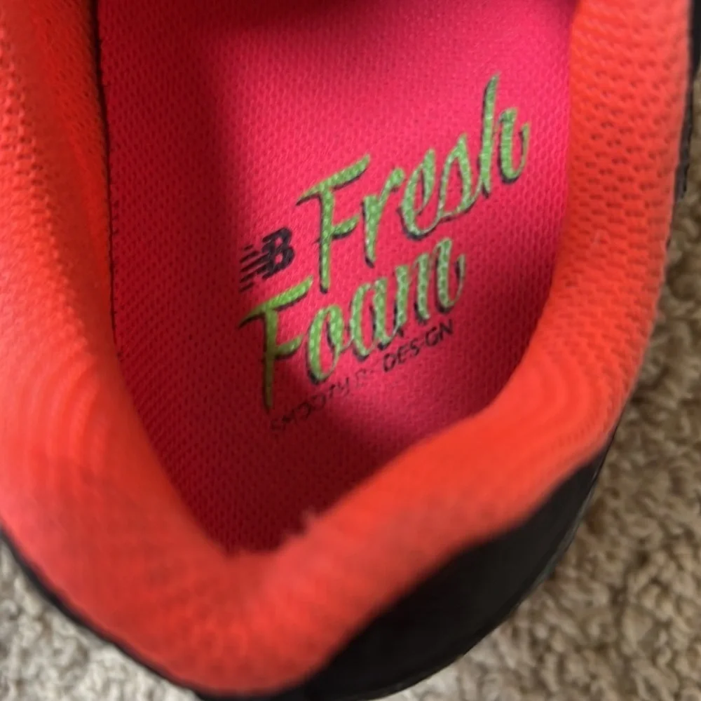 New Balance SZ 9 fresh foam Hierro running sneakers.